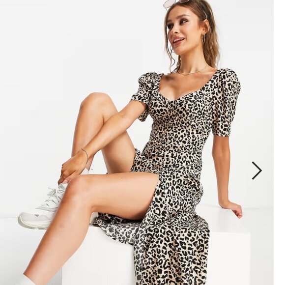 NWOT ASOS DESIGN Cupped Animal Print Maxi Dress with Slits 0 - Picture 1 of 11